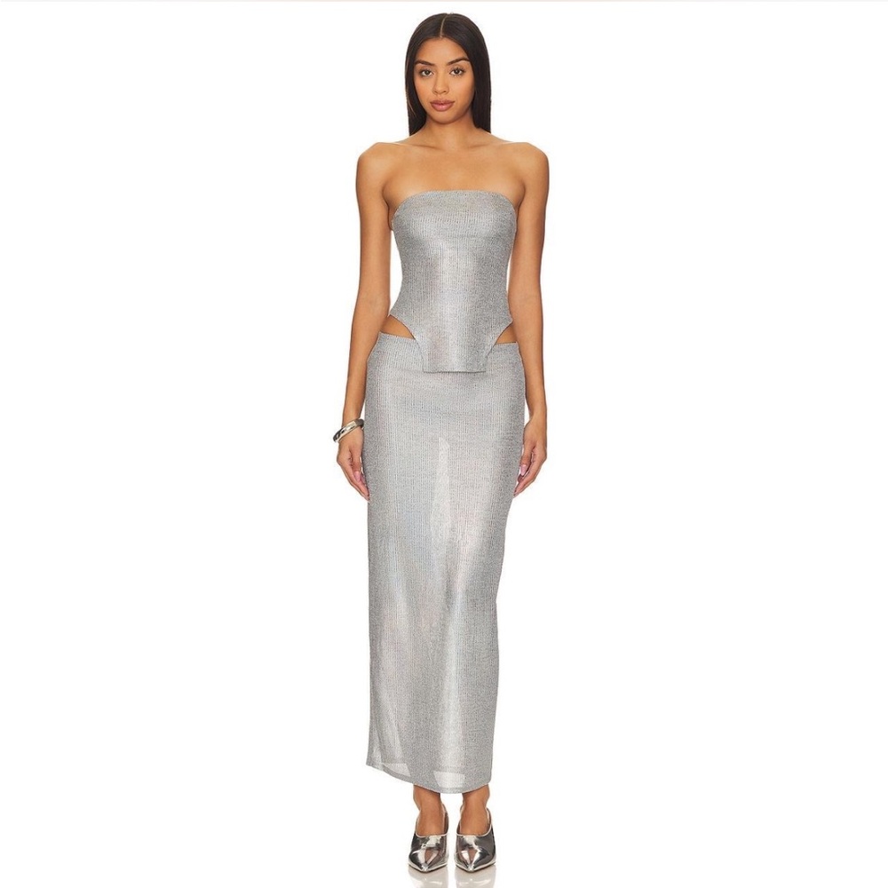 h:ours Mika Top and Shirley Midi Skirt